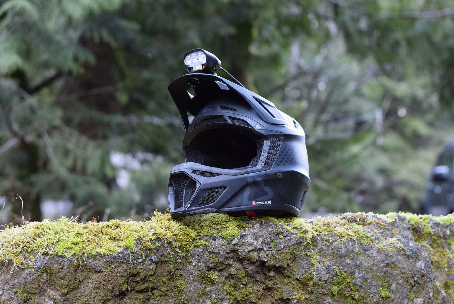 MB6 High Performance Light